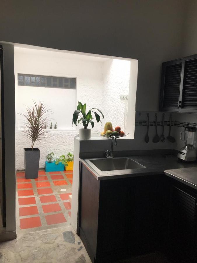 Vip Apartasuites Rosales Medellín Esterno foto