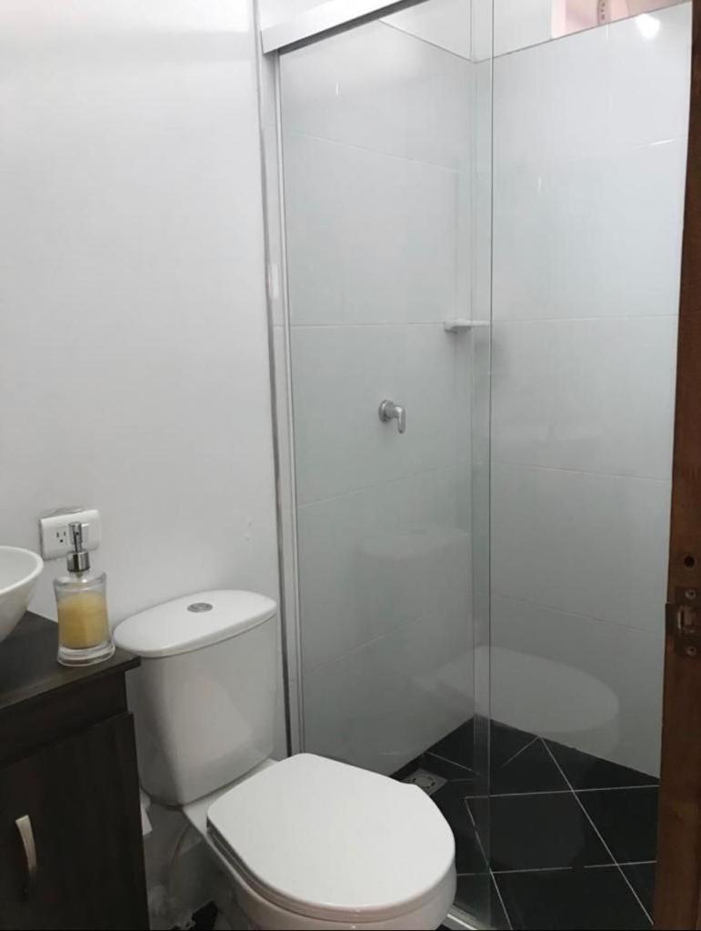 Vip Apartasuites Rosales Medellín Esterno foto