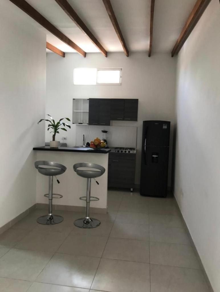 Vip Apartasuites Rosales Medellín Esterno foto